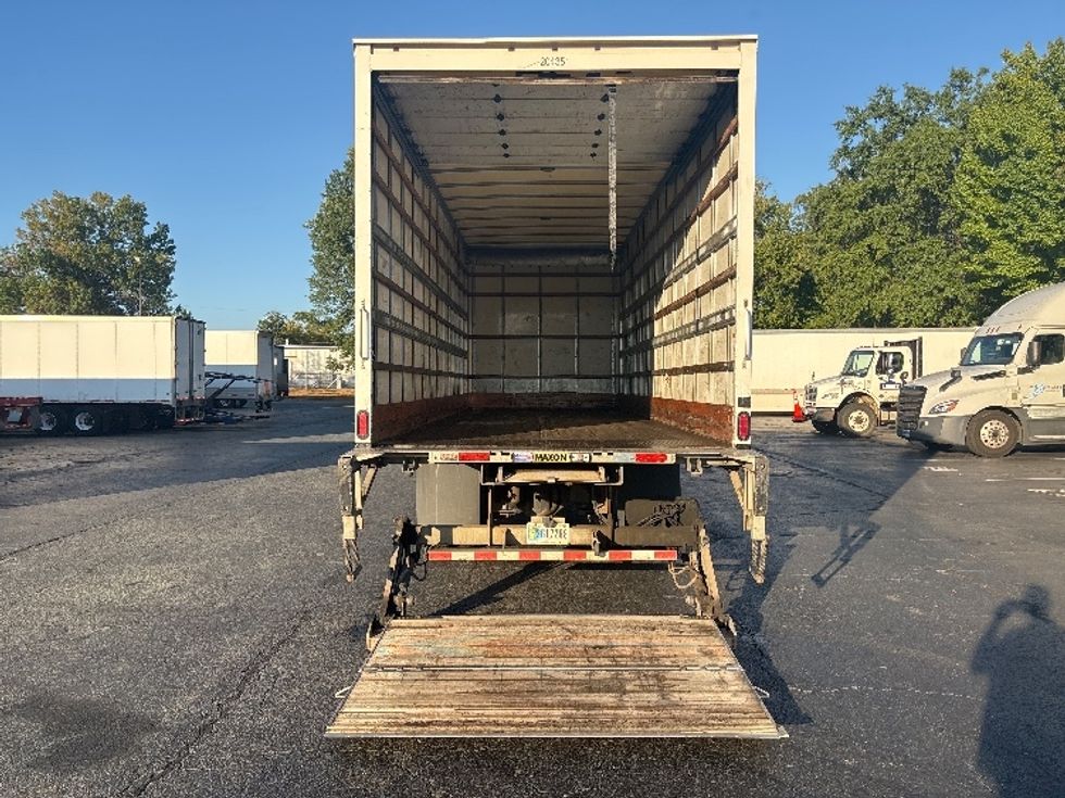 Medium Duty Box Truck-Light and Medium Duty Trucks-Freightliner-2018-M2-Concord-NC-226,099\n\t\tmiles-$ 45,250 - Image 9