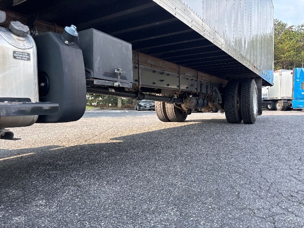 Medium Duty Box Truck-Light and Medium Duty Trucks-Freightliner-2018-M2-Conover-NC-21,035\n\t\tmiles-$ 62,500 - Image 5