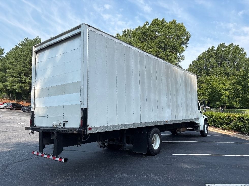 Medium Duty Box Truck-Light and Medium Duty Trucks-Freightliner-2018-M2-Conover-NC-22,018\n\t\tmiles-$ 62,250 - Image 13