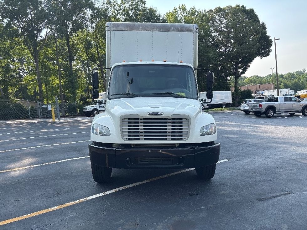 Medium Duty Box Truck-Light and Medium Duty Trucks-Freightliner-2018-M2-Conover-NC-22,018\n\t\tmiles-$ 62,250 - Image 2