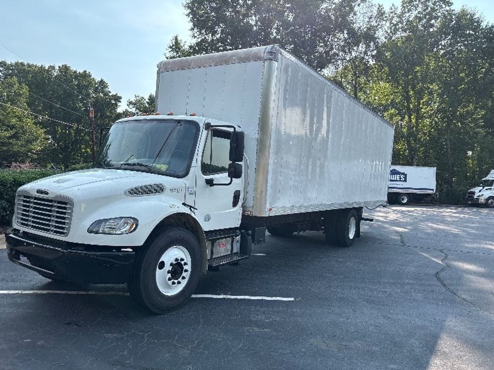Medium Duty Box Truck-Light and Medium Duty Trucks-Freightliner-2018-M2-Conover-NC-22,018\n\t\tmiles-$ 62,250 - Image 3