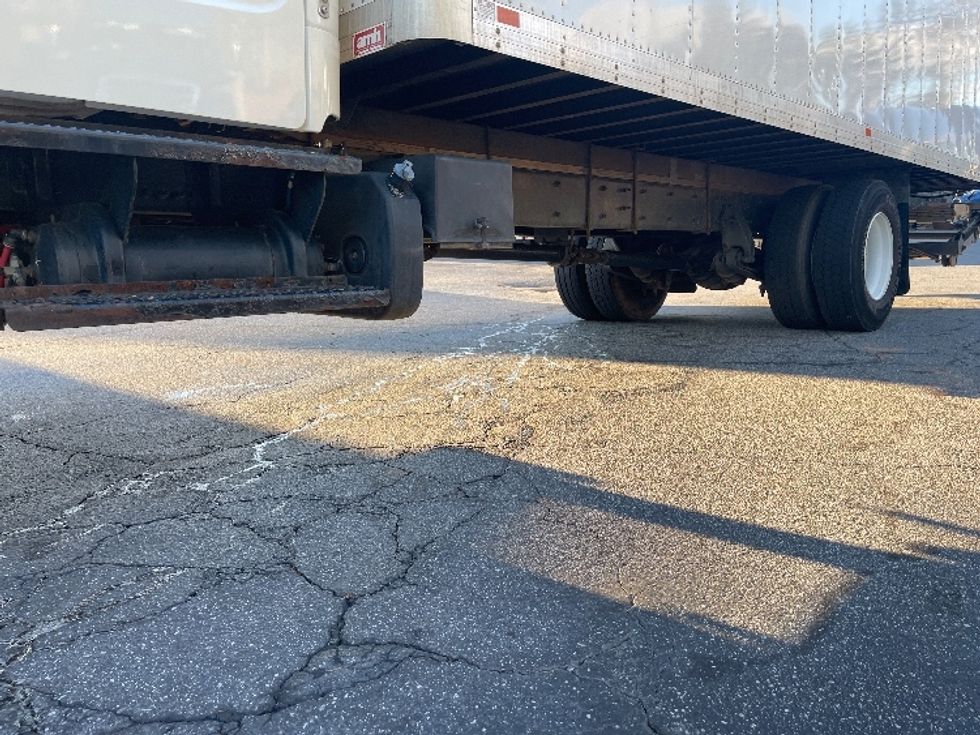 Medium Duty Box Truck-Light and Medium Duty Trucks-Freightliner-2018-M2-Conover-NC-228,143\n\t\tmiles-$ 49,500 - Image 5