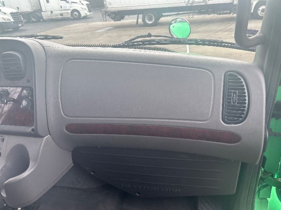 Medium Duty Box Truck-Light and Medium Duty Trucks-Freightliner-2018-M2-Cranbury-NJ-55,505\n\t\tmiles-$ 51,750 - Image 14