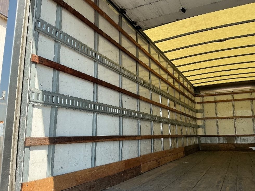 Medium Duty Box Truck-Light and Medium Duty Trucks-Freightliner-2018-M2-Dallas-TX-268,853\n\t\tmiles-$ 41,250 - Image 11