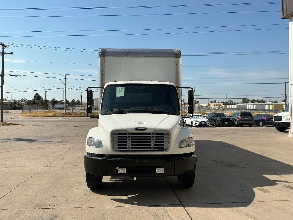 Medium Duty Box Truck-Light and Medium Duty Trucks-Freightliner-2018-M2-Dallas-TX-268,853\n\t\tmiles-$ 41,250 - Image 2
