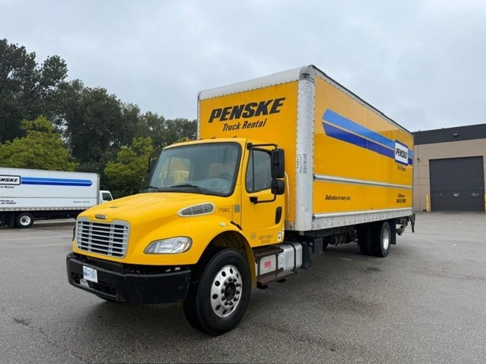 Medium Duty Box Truck-Light and Medium Duty Trucks-Freightliner-2018-M2-Delta-BC-190,973\n\t\tkm-$ 64,750 - Image 3