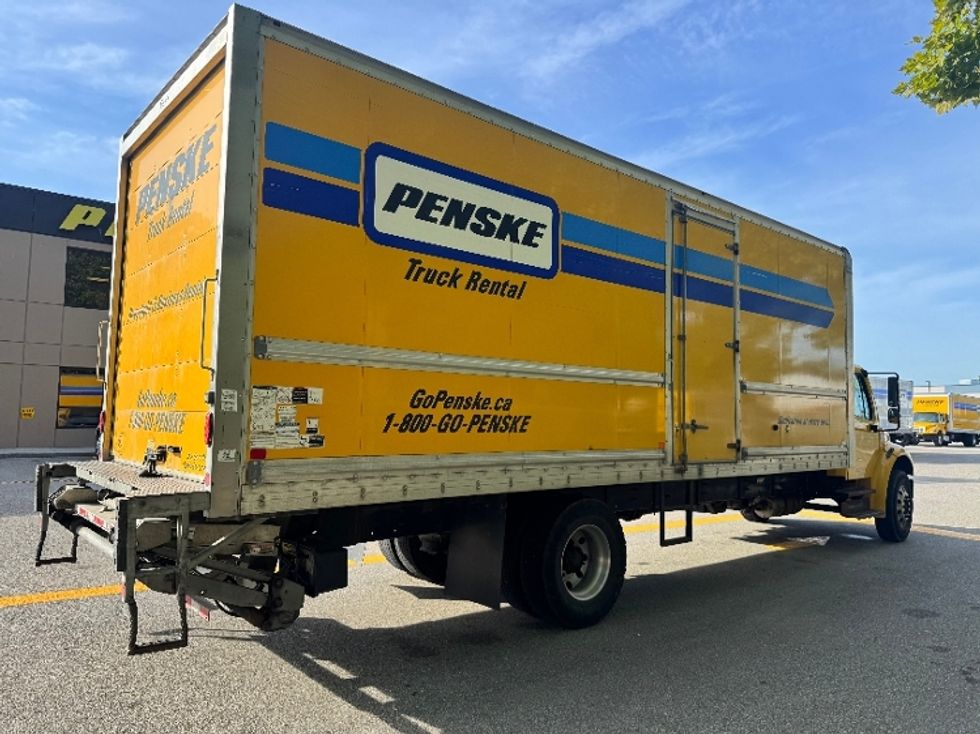 Medium Duty Box Truck-Light and Medium Duty Trucks-Freightliner-2018-M2-Delta-BC-219,846\n\t\tkm-$ 64,250 - Image 12