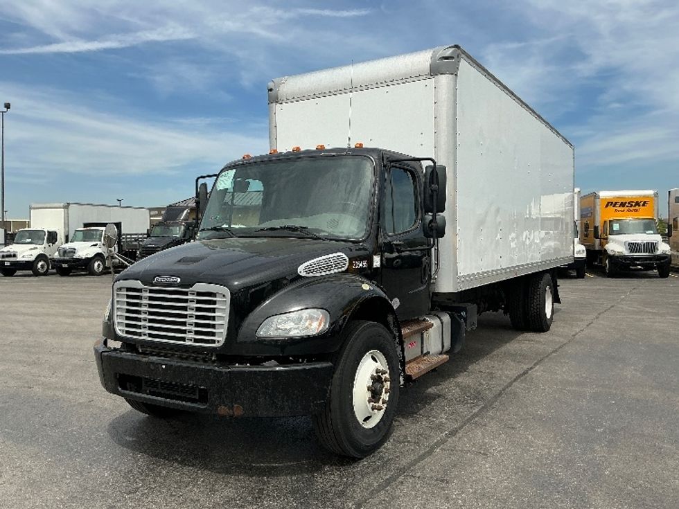 Medium Duty Box Truck-Light and Medium Duty Trucks-Freightliner-2018-M2-East Chicago-IN-189,124\n\t\tmiles-$ 41,750 - Image 3