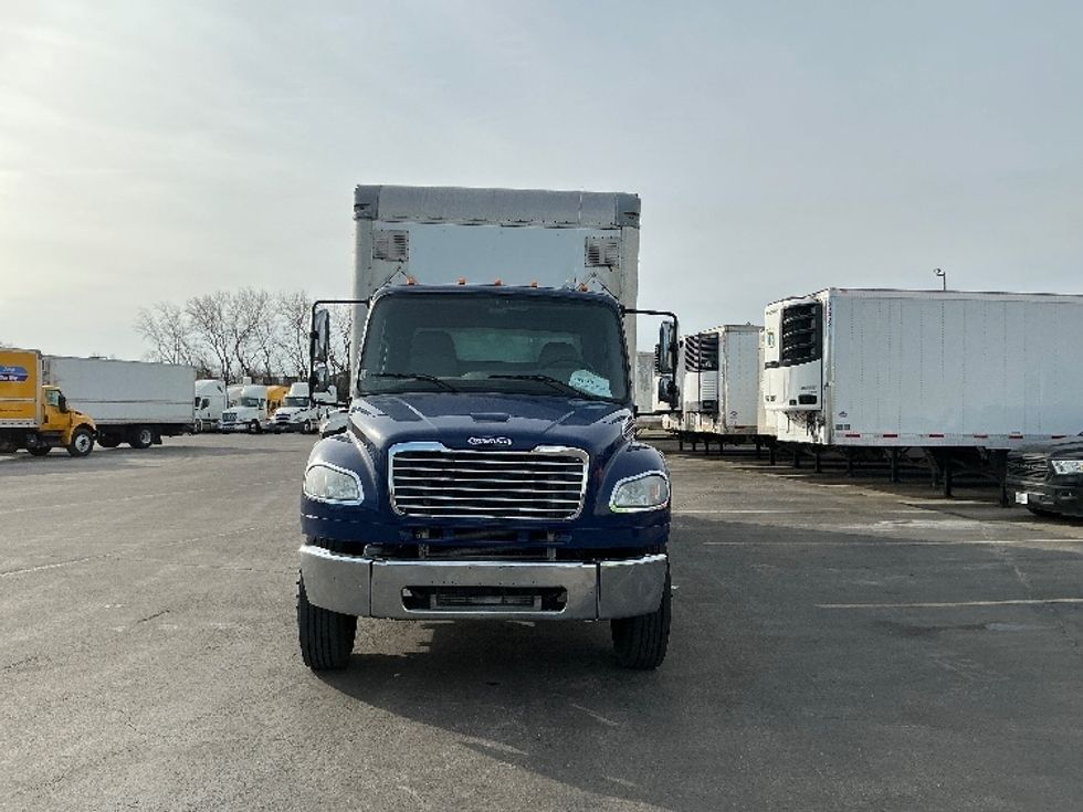 Medium Duty Box Truck-Light and Medium Duty Trucks-Freightliner-2018-M2-East Chicago-IN-190,000\n\t\tmiles-$ 46,750 - Image 2
