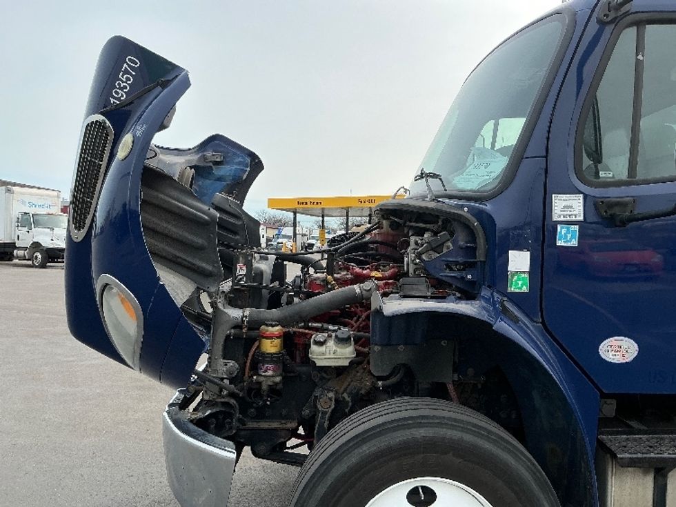 Medium Duty Box Truck-Light and Medium Duty Trucks-Freightliner-2018-M2-East Chicago-IN-190,000\n\t\tmiles-$ 46,750 - Image 24