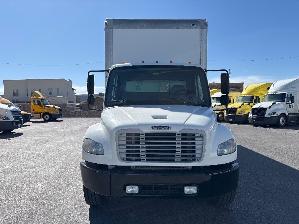 Medium Duty Box Truck-Light and Medium Duty Trucks-Freightliner-2018-M2-El Paso-TX-246,522\n\t\tmiles-$ 37,000 - Image 2
