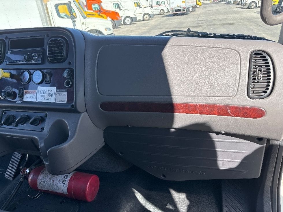 Medium Duty Box Truck-Light and Medium Duty Trucks-Freightliner-2018-M2-El Paso-TX-246,522\n\t\tmiles-$ 37,000 - Image 21