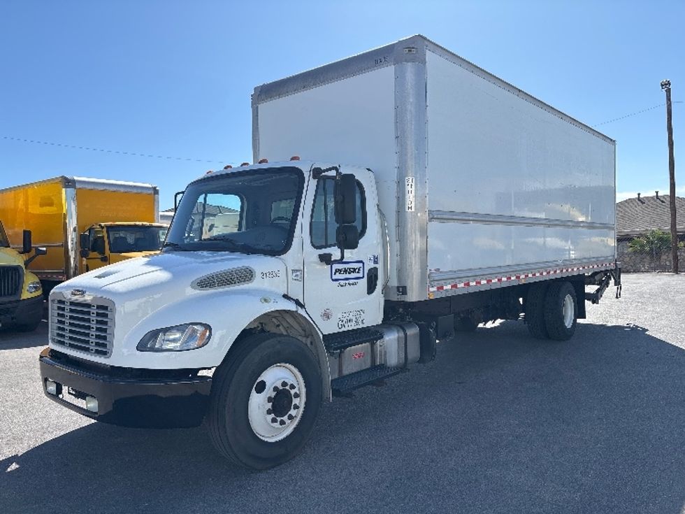 Medium Duty Box Truck-Light and Medium Duty Trucks-Freightliner-2018-M2-El Paso-TX-246,522\n\t\tmiles-$ 37,000 - Image 3