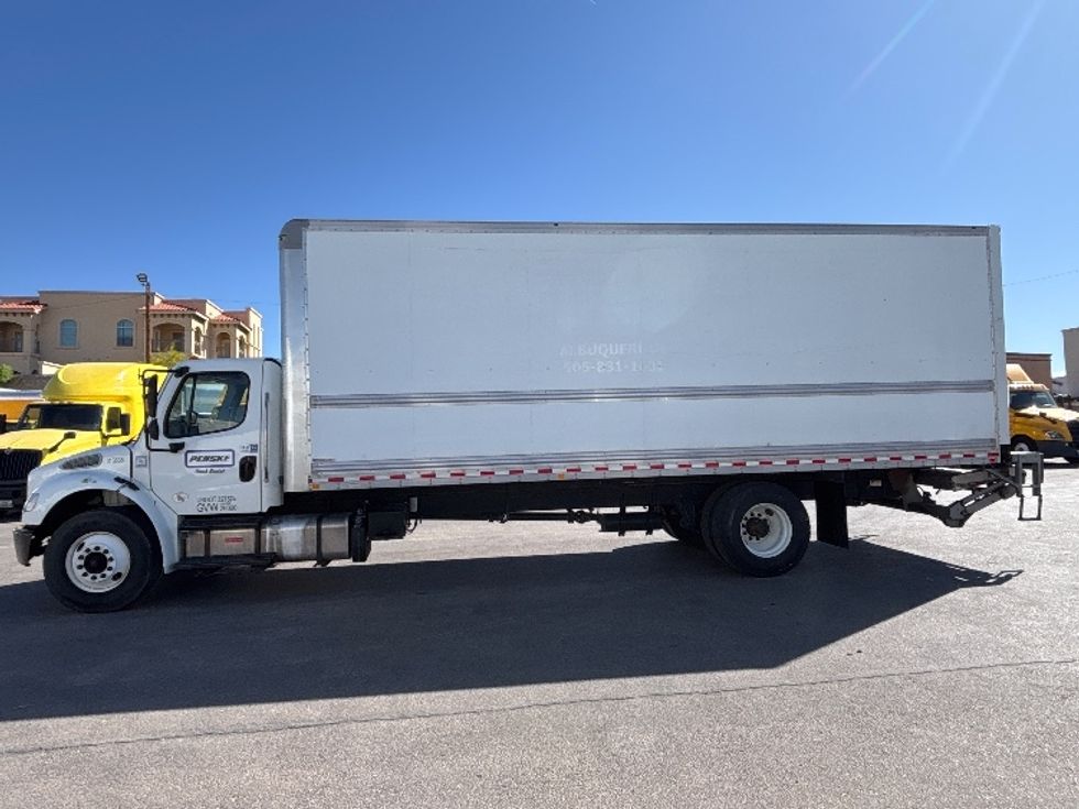 Medium Duty Box Truck-Light and Medium Duty Trucks-Freightliner-2018-M2-El Paso-TX-246,522\n\t\tmiles-$ 37,000 - Image 4
