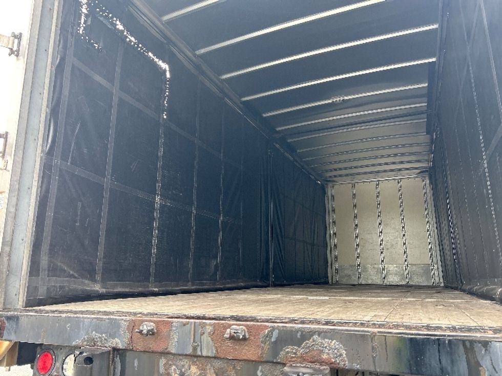 Medium Duty Box Truck-Light and Medium Duty Trucks-Freightliner-2018-M2-Fitchburg-MA-280,396\n\t\tmiles-$ 37,000 - Image 11
