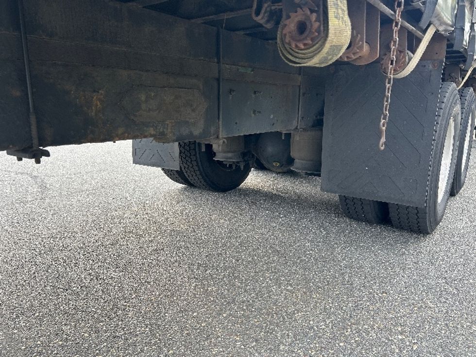 2018 Freightliner M2 106 Medium Duty photo 11