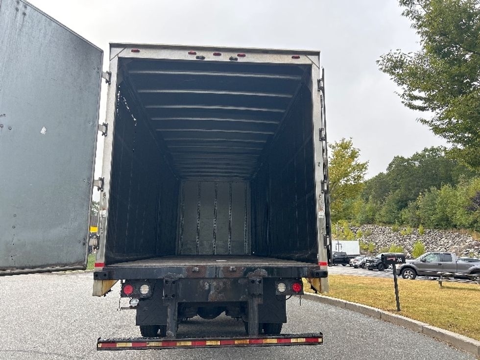 2018 Freightliner M2 106 Medium Duty photo 8