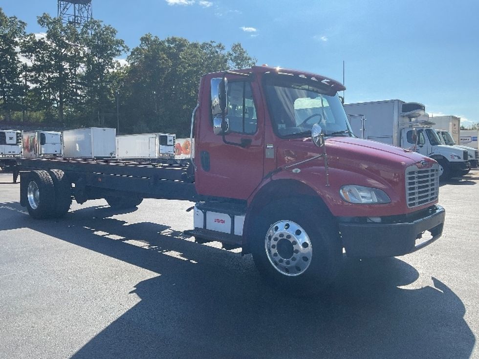 2018 Freightliner M2 Medium Duty Box Truck