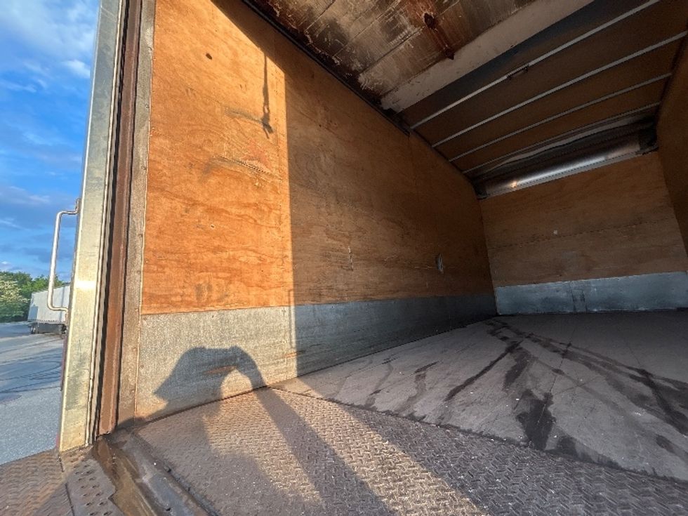 Medium Duty Box Truck-Light and Medium Duty Trucks-Freightliner-2018-M2-Fitchburg-MA-316,503\n\t\tmiles-$ 21,500 - Image 11