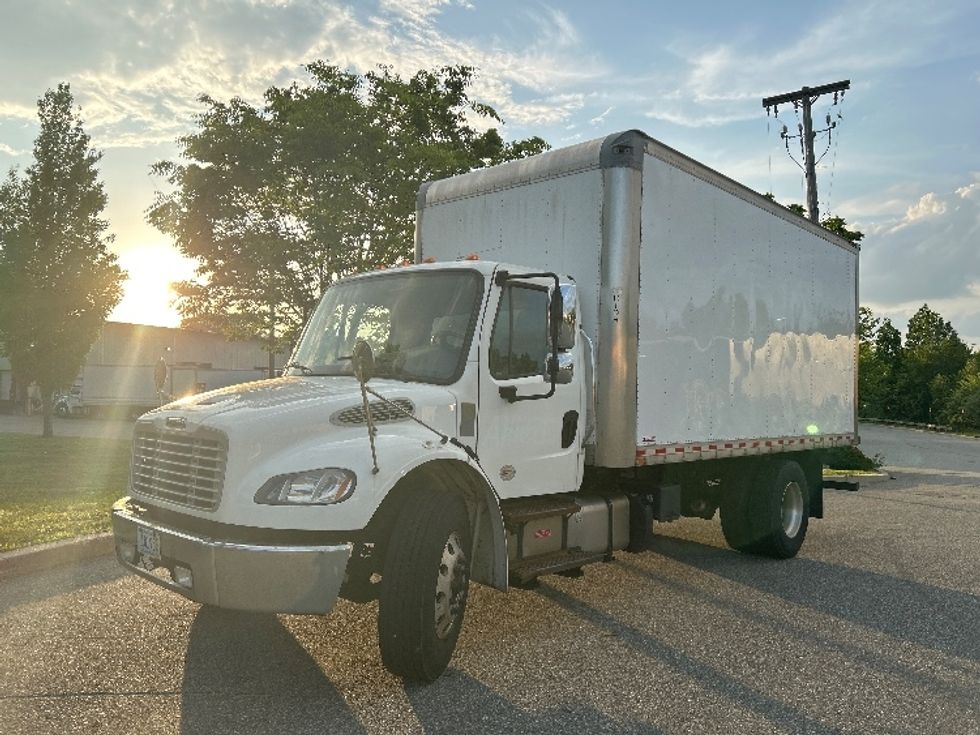 Medium Duty Box Truck-Light and Medium Duty Trucks-Freightliner-2018-M2-Fitchburg-MA-316,503\n\t\tmiles-$ 21,500 - Image 3