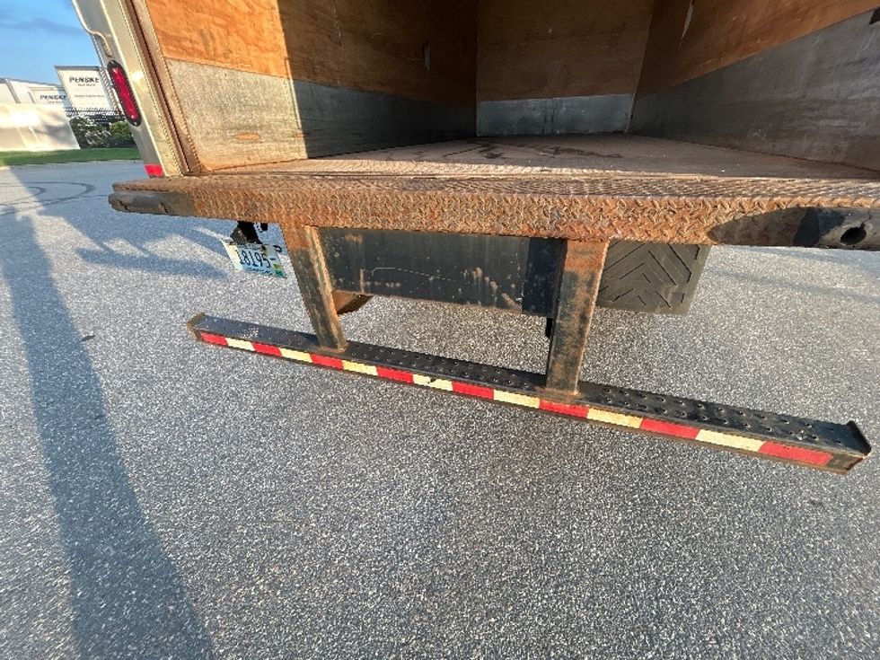 Medium Duty Box Truck-Light and Medium Duty Trucks-Freightliner-2018-M2-Fitchburg-MA-316,503\n\t\tmiles-$ 21,500 - Image 9