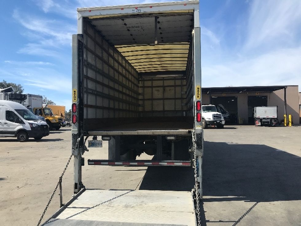 Medium Duty Box Truck-Light and Medium Duty Trucks-Freightliner-2018-M2-Fontana-CA-164,962\n\t\tmiles-$ 48,750 - Image 9