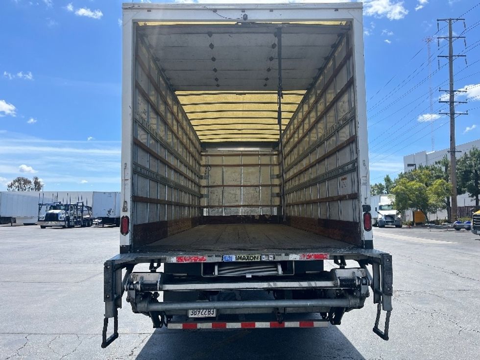 Medium Duty Box Truck-Light and Medium Duty Trucks-Freightliner-2018-M2-Fontana-CA-189,595\n\t\tmiles-$ 46,000 - Image 11