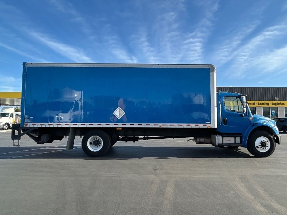 Medium Duty Box Truck-Light and Medium Duty Trucks-Freightliner-2018-M2-Fontana-CA-263,942\n\t\tmiles-$ 36,000 - Image 15