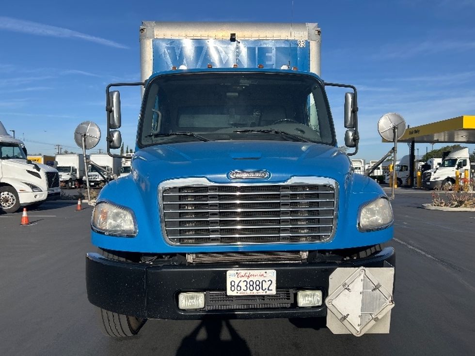 Medium Duty Box Truck-Light and Medium Duty Trucks-Freightliner-2018-M2-Fontana-CA-263,942\n\t\tmiles-$ 36,000 - Image 2