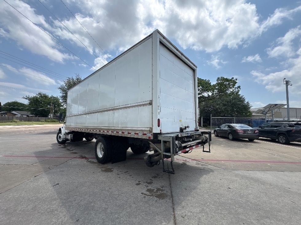 Medium Duty Box Truck-Light and Medium Duty Trucks-Freightliner-2018-M2-Garland-TX-282,669\n\t\tmiles-$ 31,500 - Image 6