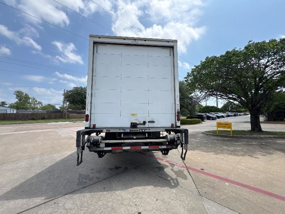 Medium Duty Box Truck-Light and Medium Duty Trucks-Freightliner-2018-M2-Garland-TX-282,669\n\t\tmiles-$ 31,500 - Image 7