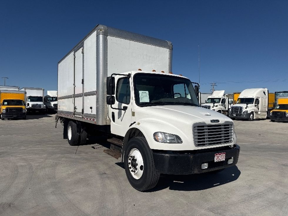 Medium Duty Box Truck-Light and Medium Duty Trucks-Freightliner-2018-M2-Greeley-CO-178,502\n\t\tmiles-$ 39,750 - Image 1