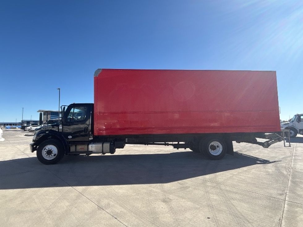 Medium Duty Box Truck-Light and Medium Duty Trucks-Freightliner-2018-M2-Greeley-CO-215,441\n\t\tmiles-$ 40,500 - Image 4
