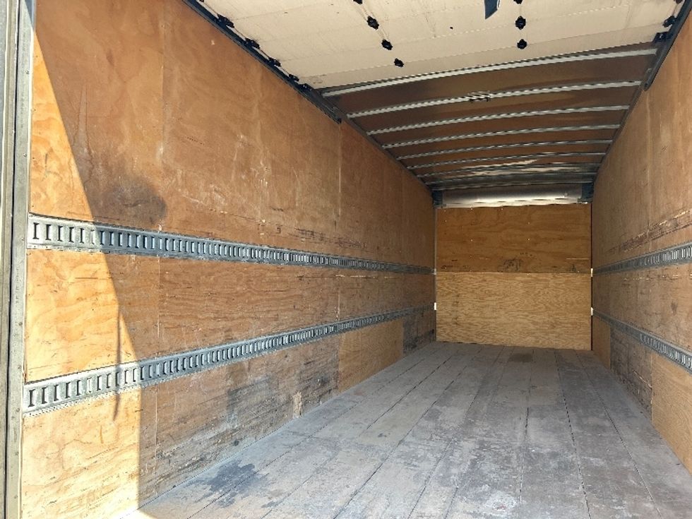 Medium Duty Box Truck-Light and Medium Duty Trucks-Freightliner-2018-M2-Greensboro-NC-78,467\n\t\tmiles-$ 60,250 - Image 11