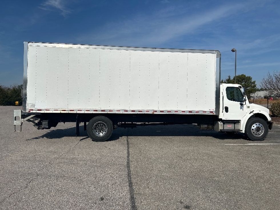 Medium Duty Box Truck-Light and Medium Duty Trucks-Freightliner-2018-M2-Greensboro-NC-78,467\n\t\tmiles-$ 60,250 - Image 15
