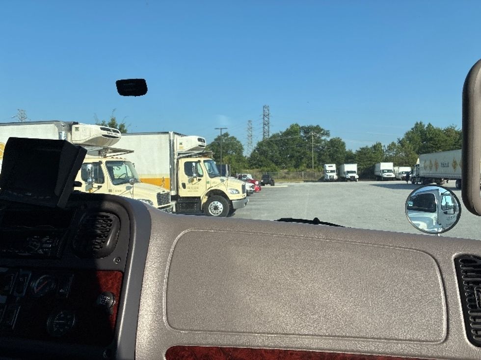 Medium Duty Box Truck-Light and Medium Duty Trucks-Freightliner-2018-M2-Greenville-SC-271,767\n\t\tmiles-$ 32,750 - Image 21