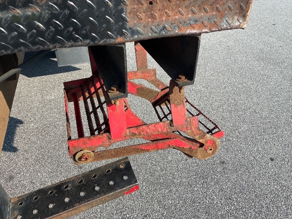 Medium Duty Box Truck-Light and Medium Duty Trucks-Freightliner-2018-M2-Greenville-SC-271,767\n\t\tmiles-$ 32,750 - Image 27