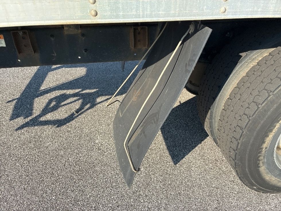 Medium Duty Box Truck-Light and Medium Duty Trucks-Freightliner-2018-M2-Greenville-SC-271,767\n\t\tmiles-$ 32,750 - Image 28
