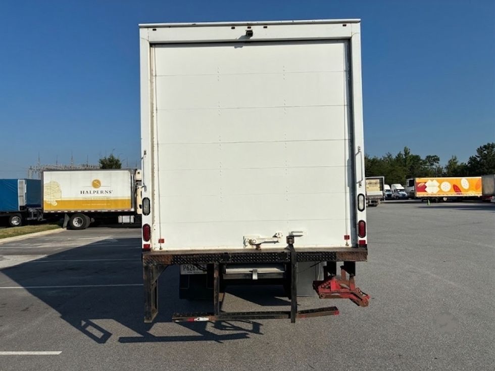 Medium Duty Box Truck-Light and Medium Duty Trucks-Freightliner-2018-M2-Greenville-SC-271,767\n\t\tmiles-$ 32,750 - Image 7