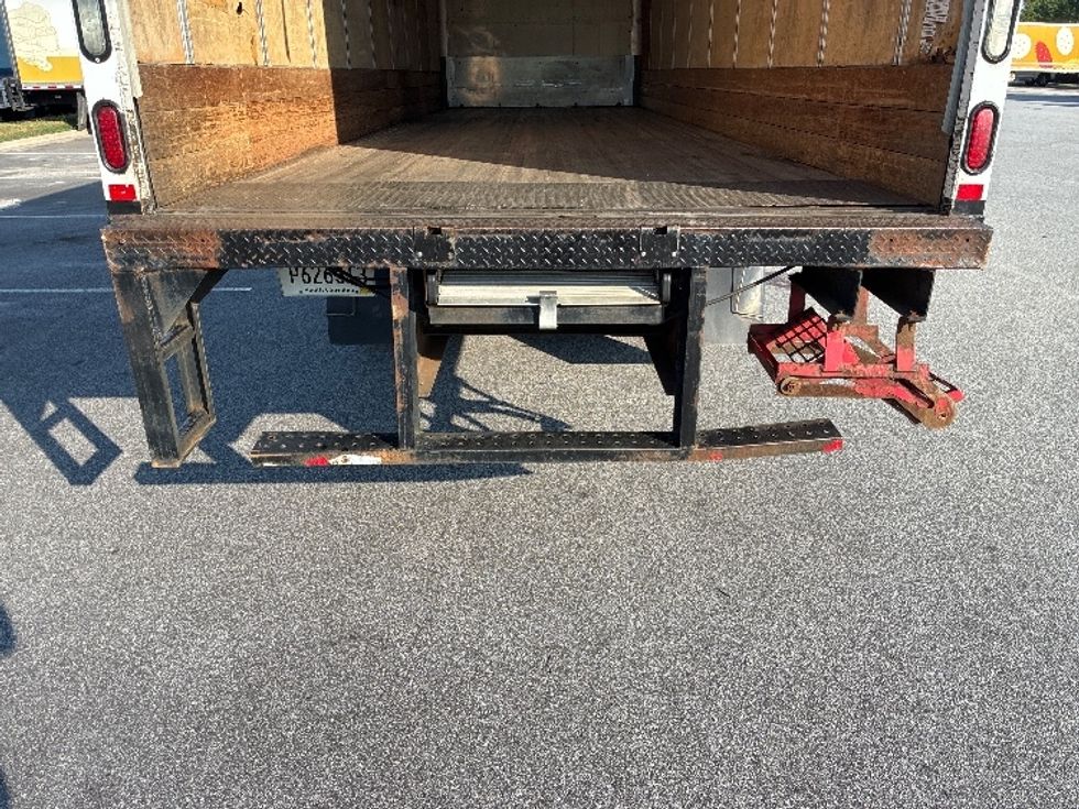 Medium Duty Box Truck-Light and Medium Duty Trucks-Freightliner-2018-M2-Greenville-SC-271,767\n\t\tmiles-$ 32,750 - Image 9