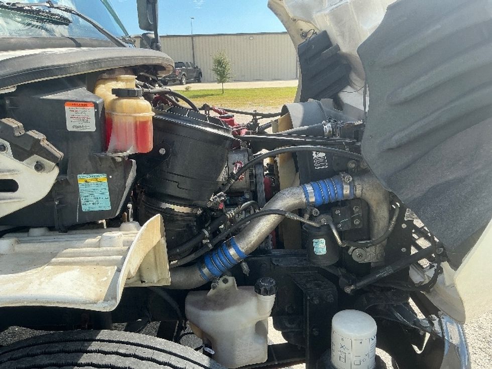 Medium Duty Box Truck-Light and Medium Duty Trucks-Freightliner-2018-M2-Gulfport-MS-287,554\n\t\tmiles-$ 31,000 - Image 22