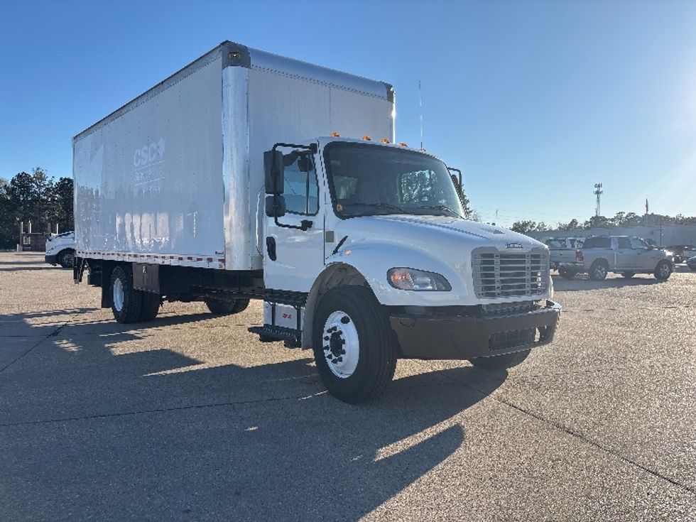 Medium Duty Box Truck-Light and Medium Duty Trucks-Freightliner-2018-M2-Hammond-LA-267,869\n\t\tmiles-$ 36,500 - Image 1