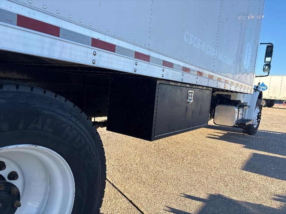 Medium Duty Box Truck-Light and Medium Duty Trucks-Freightliner-2018-M2-Hammond-LA-267,869\n\t\tmiles-$ 36,500 - Image 14