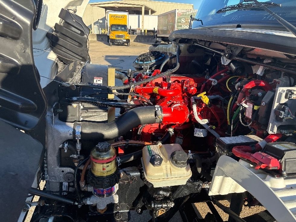 Medium Duty Box Truck-Light and Medium Duty Trucks-Freightliner-2018-M2-Hammond-LA-267,869\n\t\tmiles-$ 36,500 - Image 24