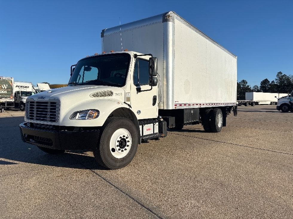 Medium Duty Box Truck-Light and Medium Duty Trucks-Freightliner-2018-M2-Hammond-LA-267,869\n\t\tmiles-$ 36,500 - Image 3