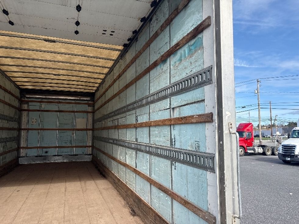 Medium Duty Box Truck-Light and Medium Duty Trucks-Freightliner-2018-M2-Harrisburg-PA-154,656\n\t\tmiles-$ 47,750 - Image 12
