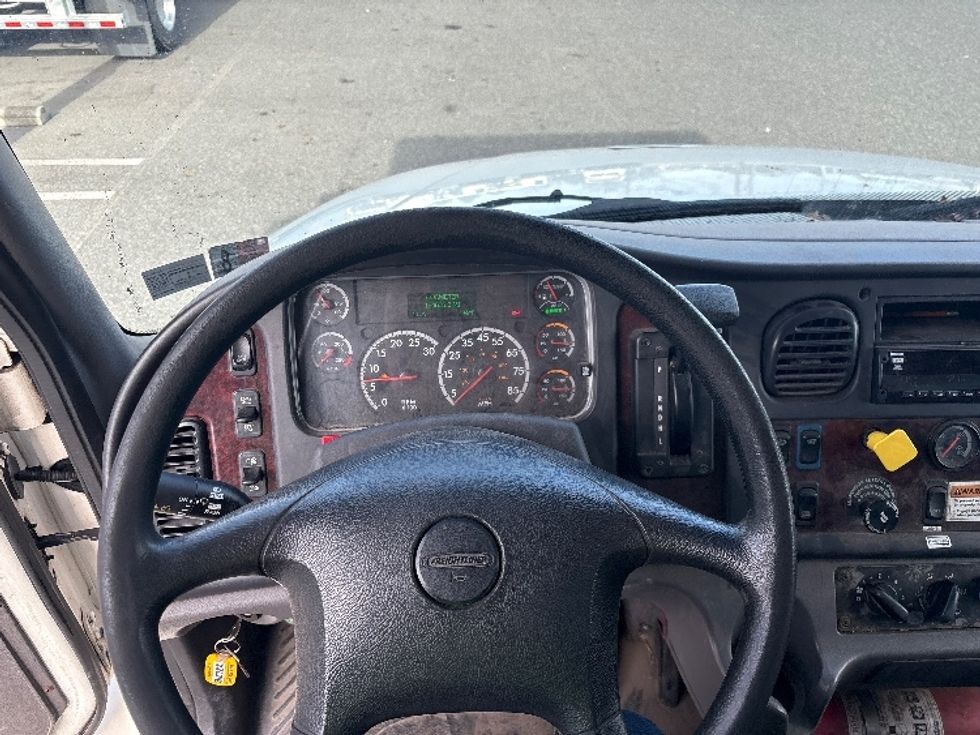 Medium Duty Box Truck-Light and Medium Duty Trucks-Freightliner-2018-M2-Harrisburg-PA-154,656\n\t\tmiles-$ 47,750 - Image 18