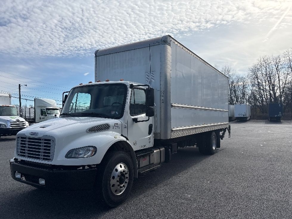 Medium Duty Box Truck-Light and Medium Duty Trucks-Freightliner-2018-M2-Harrisburg-PA-154,656\n\t\tmiles-$ 47,750 - Image 3