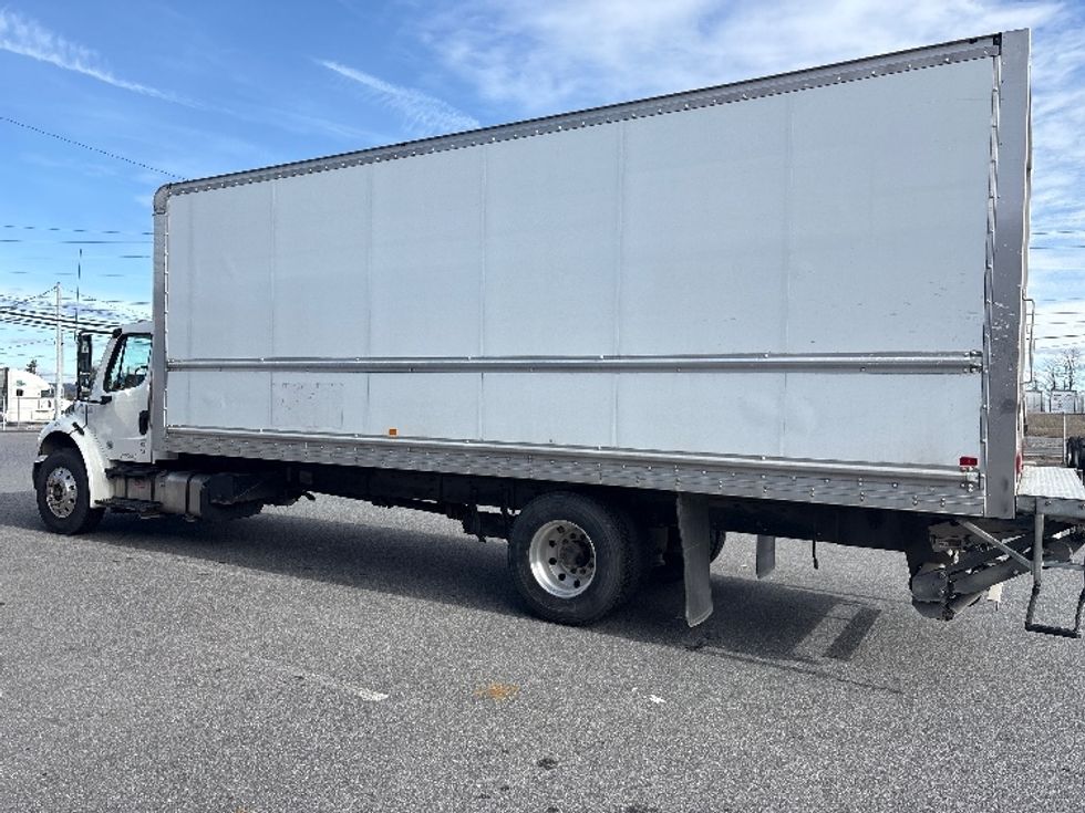 Medium Duty Box Truck-Light and Medium Duty Trucks-Freightliner-2018-M2-Harrisburg-PA-154,656\n\t\tmiles-$ 47,750 - Image 4