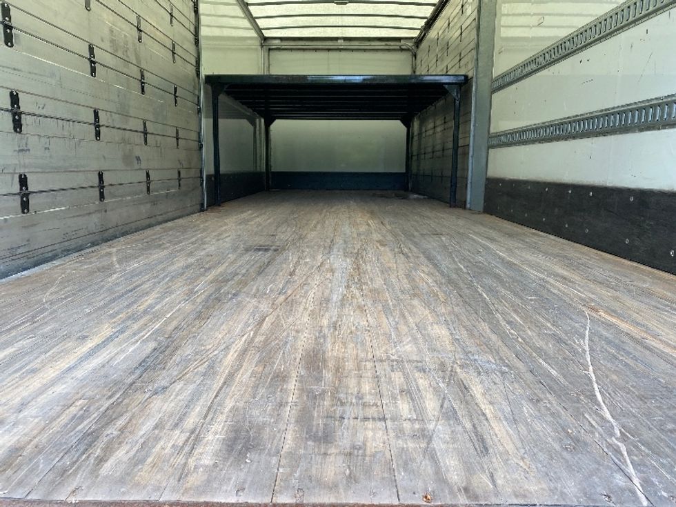 Medium Duty Box Truck-Light and Medium Duty Trucks-Freightliner-2018-M2-Harrisburg-PA-165,497\n\t\tmiles-$ 43,500 - Image 10